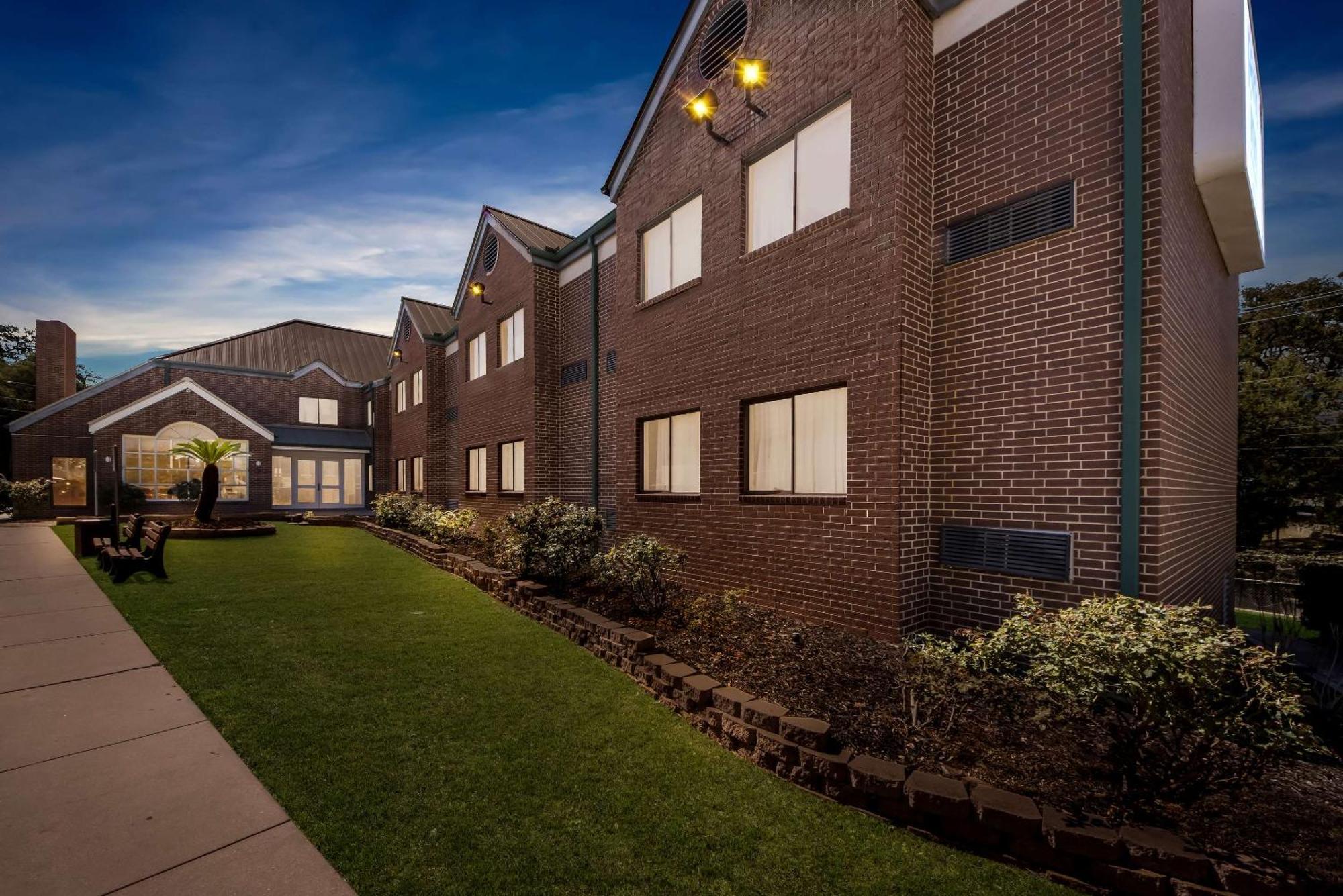 Inn Park By Radisson