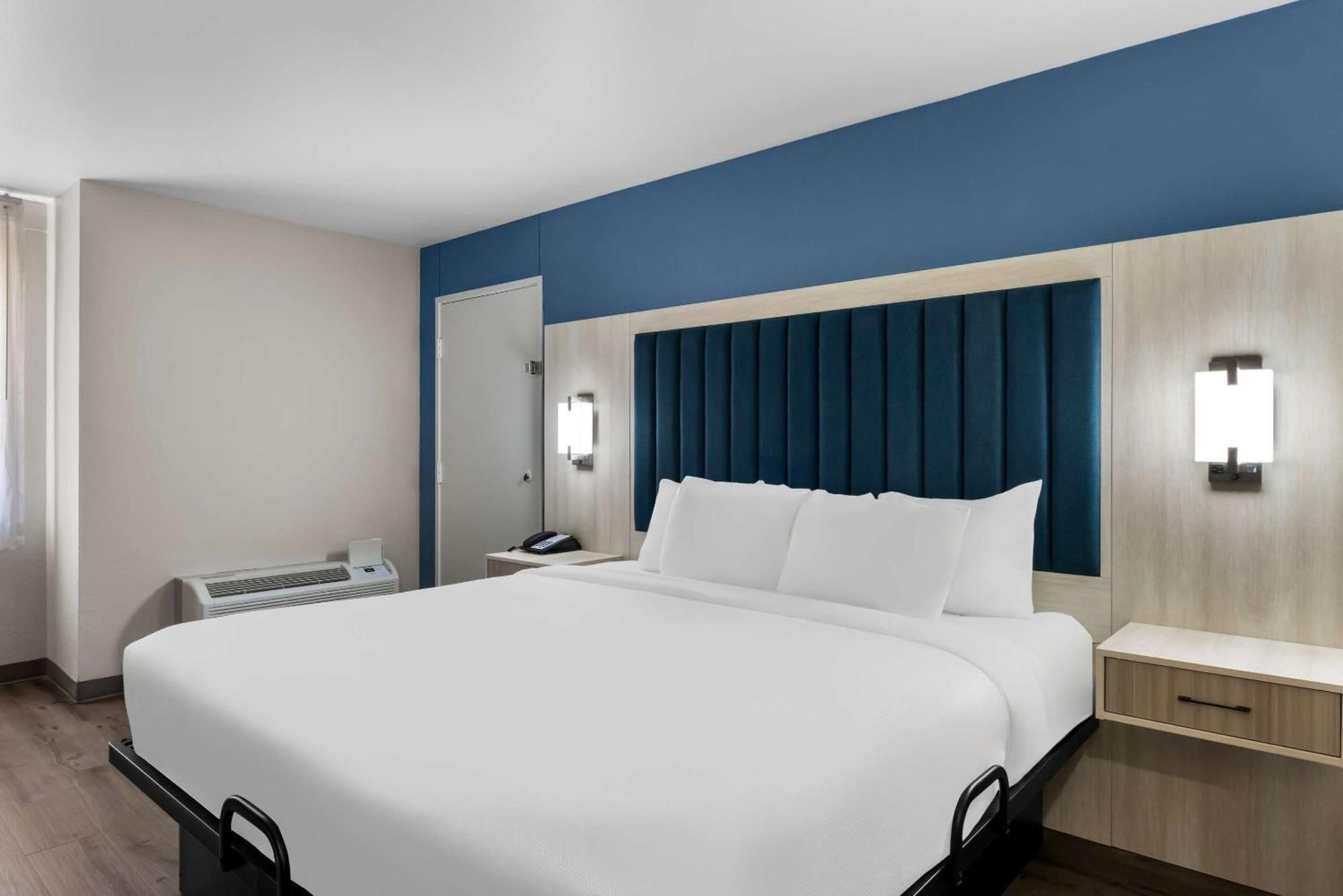 Inn Park By Radisson San Antonio